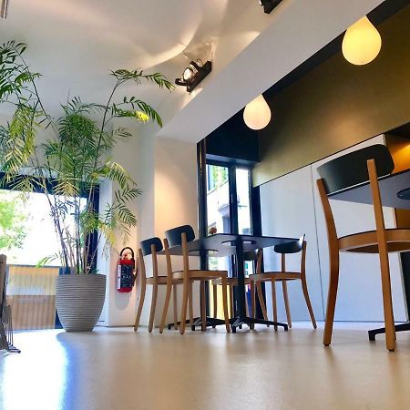 B&B Yellow Submarine Anvers Dış mekan fotoğraf