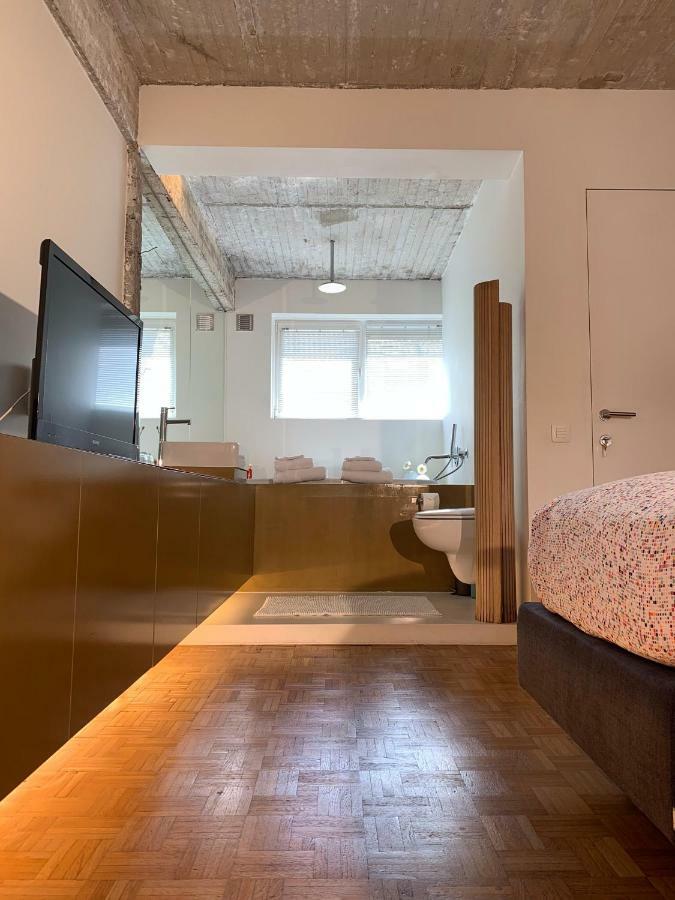 B&B Yellow Submarine Anvers Dış mekan fotoğraf